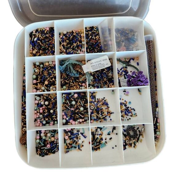 Beads miniature with case assorted variety ball beads cylinder gold pink blue - Picture 1 of 4